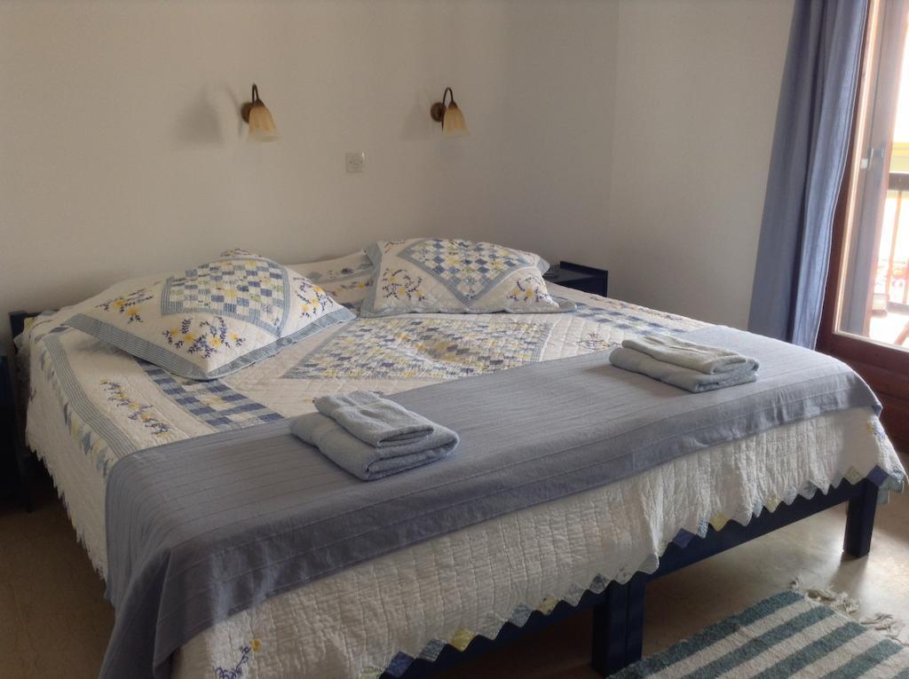 Mouria Hotel Скиатос Экстерьер фото