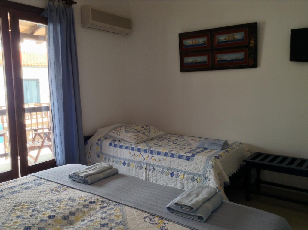 Mouria Hotel Скиатос Экстерьер фото