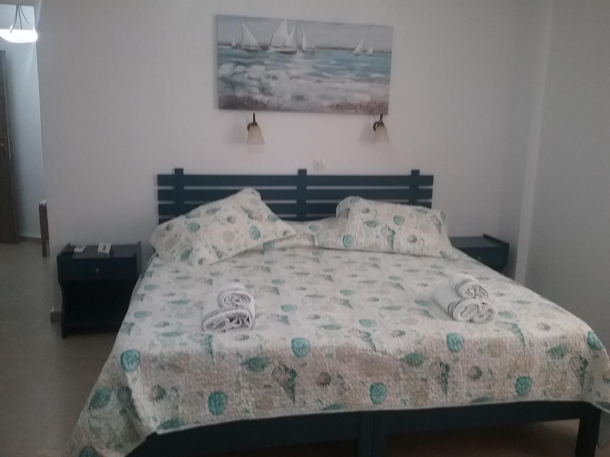 Mouria Hotel Скиатос Экстерьер фото