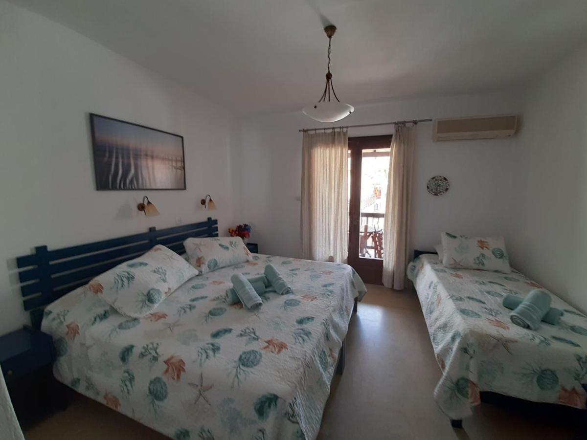 Mouria Hotel Скиатос Экстерьер фото